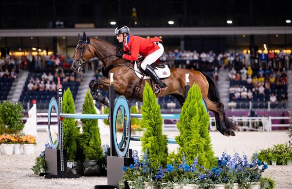 dougpayne-showjumping-usef.jpg